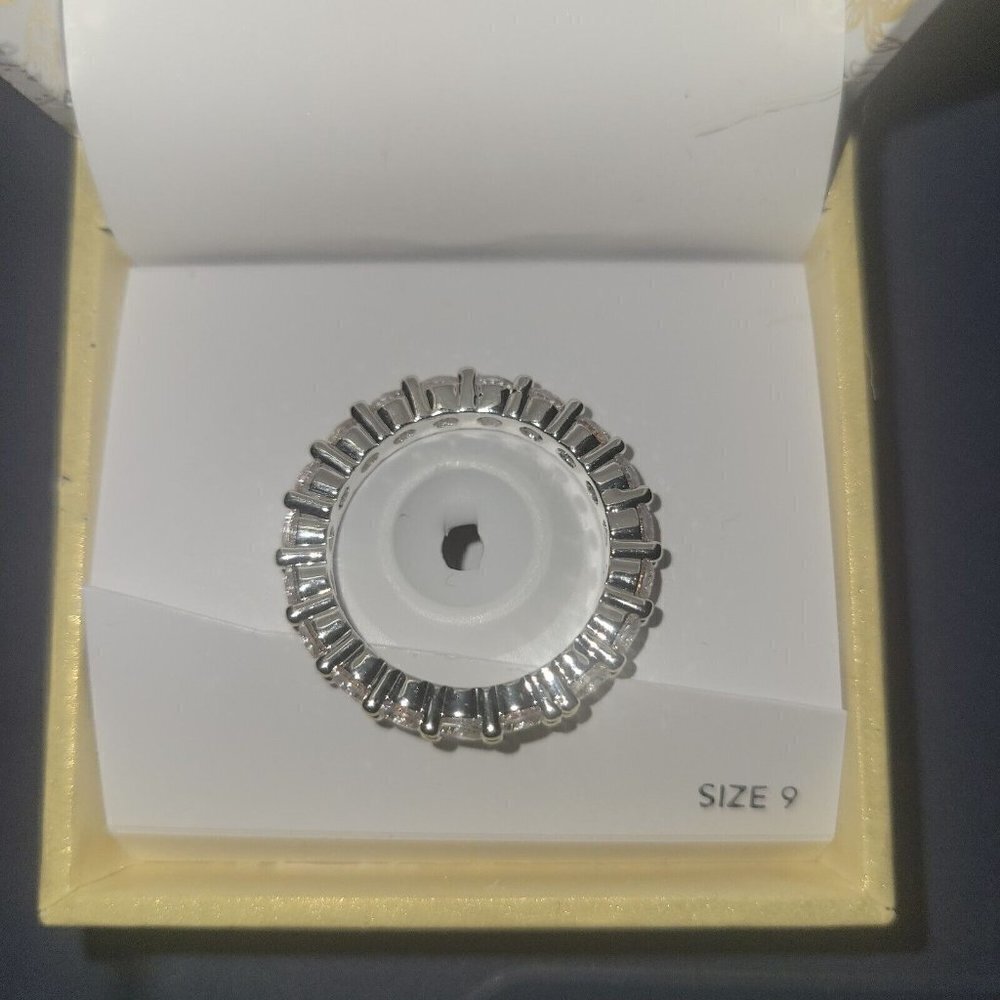 WOMEN'S Charter Club Cubic Zirconia Ring. Silver. Size 9.